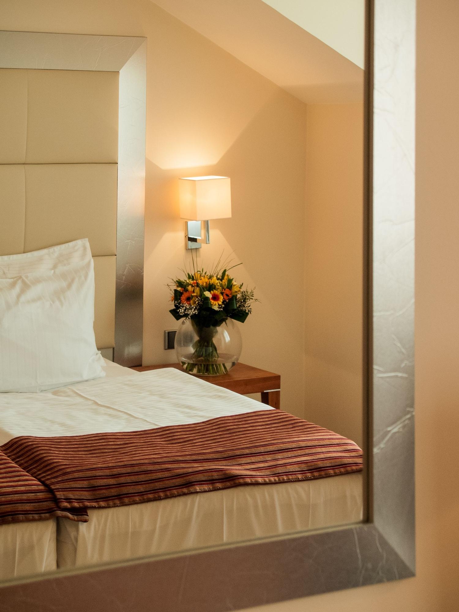 Design Merrion Hotel Praha Eksteriør bilde