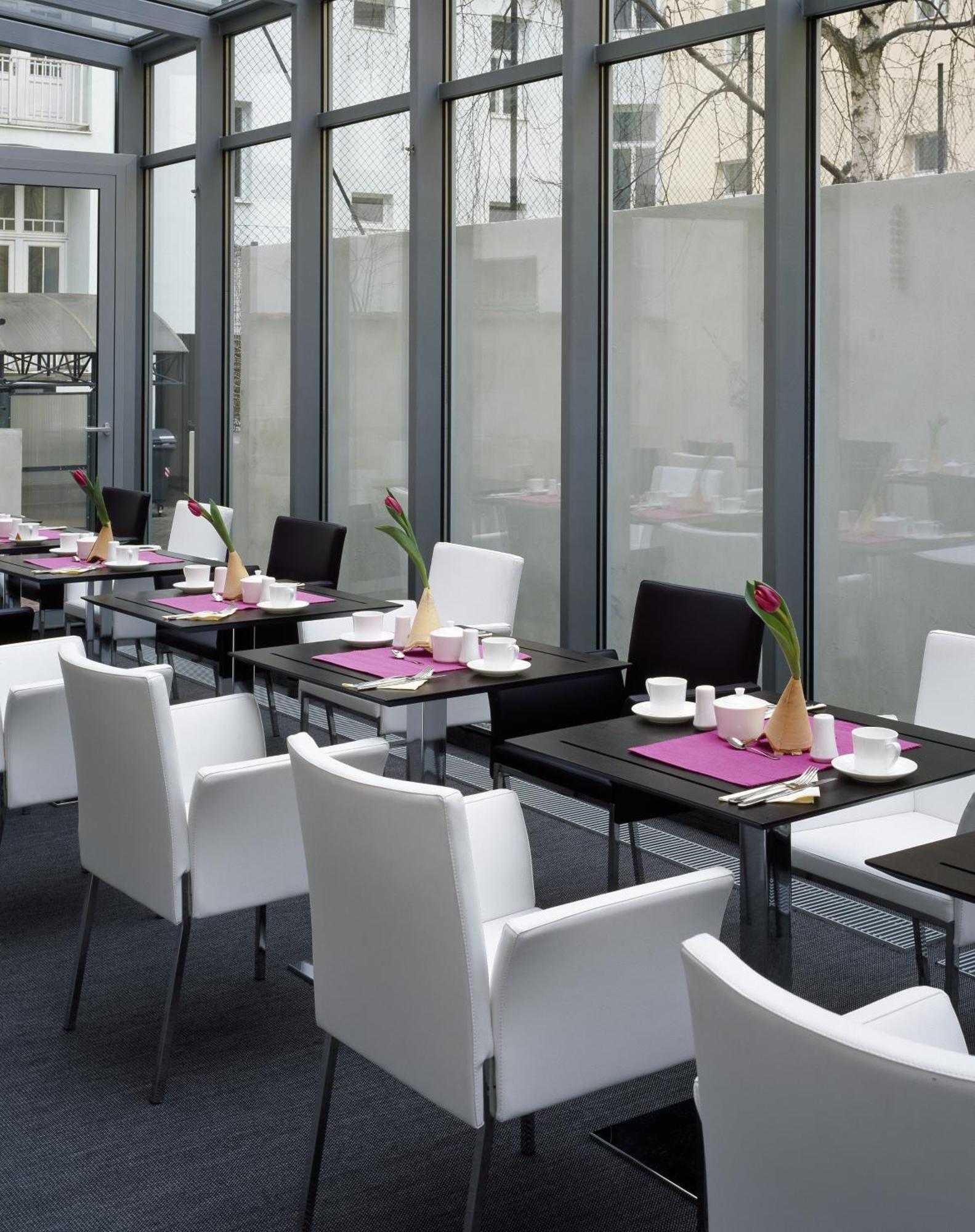 Design Merrion Hotel Praha Eksteriør bilde
