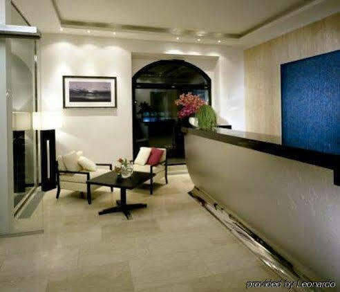Design Merrion Hotel Praha Eksteriør bilde